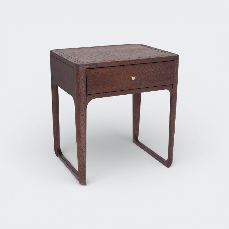 שידה צד מיטה הוואנה אגוז 