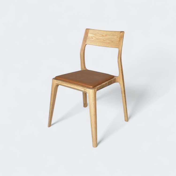 כסא אוכל דיטה טבעי 